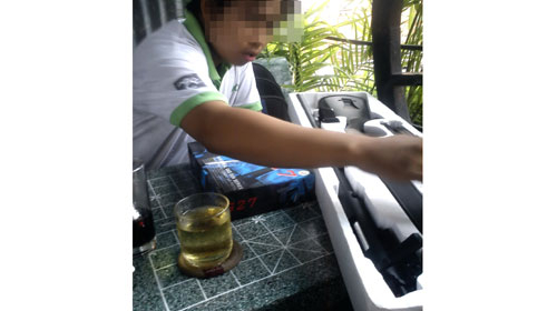 Rao bán roi điện, súng điện...