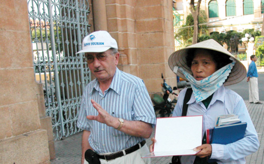 Du khách “né” TP.HCM