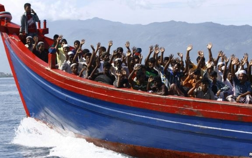 Người tị nạn dùng thuyền lớn hơn để trốn khỏi Miến Điện, Bangladesh