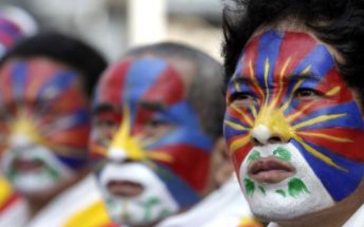 Tòa án Tây Ban Nha ra lệnh truy nã quốc tế Giang Trạch Dân và Lý Bằng