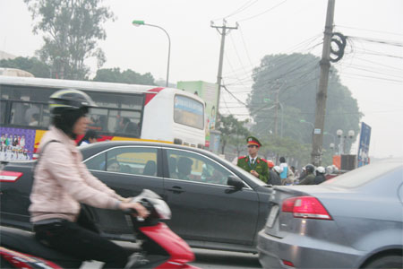 Hà Nội: Cuối năm, ra đường là thấy… tắc