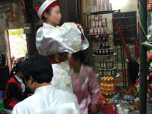Lễ hội đầu năm: có còn là văn hóa?