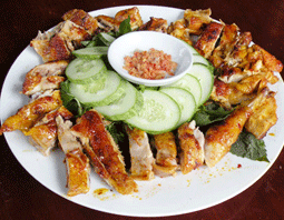 Đặc sản gà kiến Bình Định