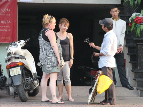 Cướp giật “vây” khách sạn 5 sao