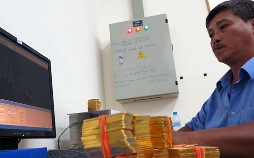 Ngân hàng Nhà nước: “Khẩn trương ổn định thị trường vàng”