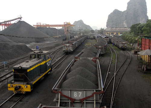 Làm việc dưới “âm phủ”