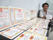 Chàng sinh viên "không thể nghe, nói" của ĐH Mỹ thuật