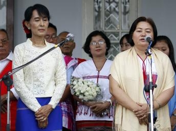 Miến Điện: Bà Aung San Suu Kyi gặp đại diện lực lượng nổi dậy Karen