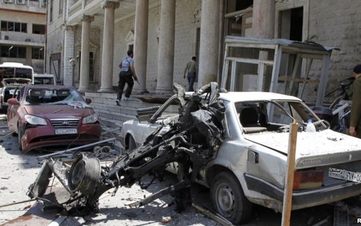 Bom nổ làm rung chuyển thủ đô Syria