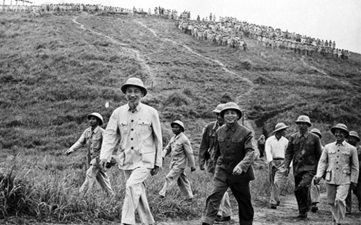 Lễ tang Đại tướng trên báo nước ngoài