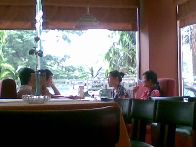 Khi nữ sinh kinh doanh "vốn tự có"