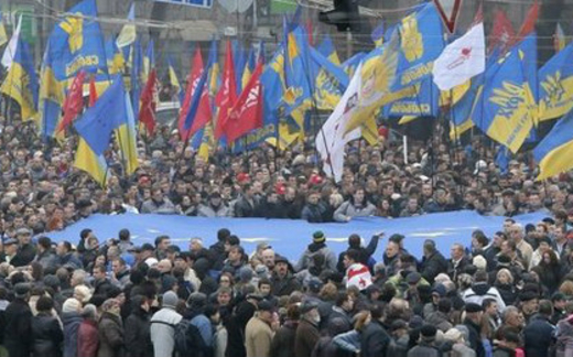 Kiev biểu tình lớn phản đối chính quyền