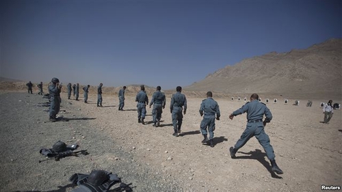 Lực lượng đặc biệt Mỹ ngưng huấn luyện binh sĩ Afghanistan