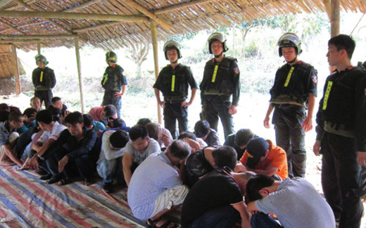 Truy trách nhiệm để băng nhóm lộng hành