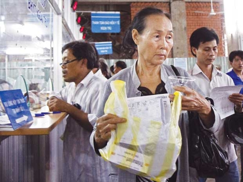 Đấu thầu thuốc: đừng vì lợi ích nhóm