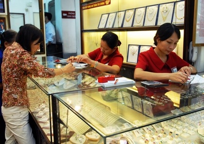 Lượng vàng tích trữ trong dân lên tới vài trăm tấn