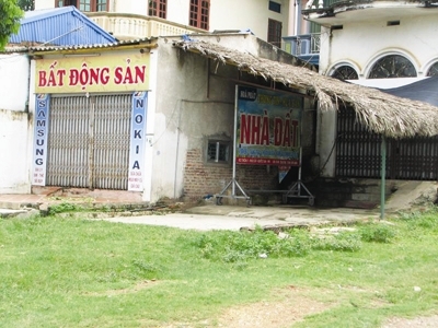 Ôm đất Ba Vì, nhiều người mắc cạn