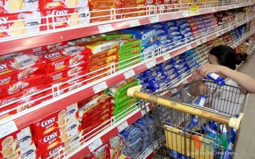 Đối tác thành cá mập, doanh nghiệp nuốt nhau