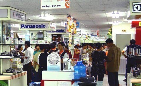 Thôn tính nhau: ‘Cuộc chiến’ cuối cùng trên thị trường điện máy?