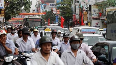 "Mạn đàm" về thu "các phí đường bộ "cho xe