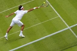 Wimbledon 2010, ngày đầu tiên: Federer thoát hiểm