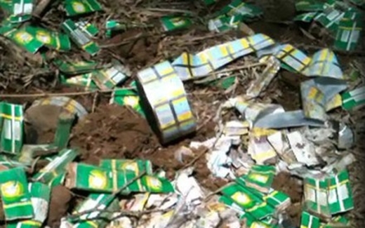 Vụ chôn hàng tấn thuốc sâu vào lòng đất: Không dứt điểm, dân sẽ tự làm