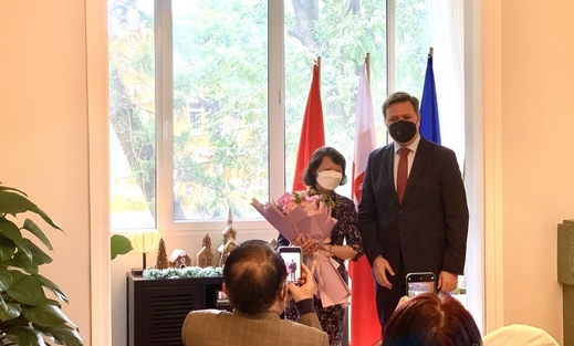 Giới thiệu sách: “Ngữ pháp tiếng Ba Lan” của Tiến sĩ Hoàng Thu Oanh