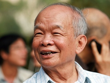 Nhà văn Nguyên Ngọc nói về bệnh “hời hợt” của người Việt