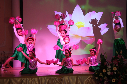 Lời cám ơn của Câu lạc bộ Hà Thành.