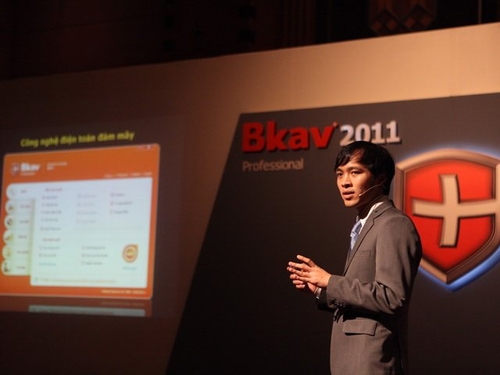 Bkav chi 2,3 tỉ đồng để mua lại tên miền Bkav.com