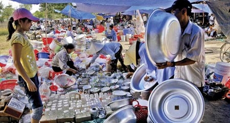 Tiêu dùng và đầu tư