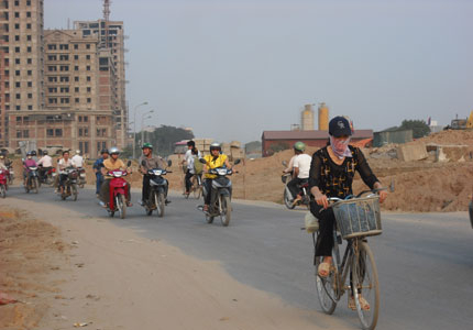 Nực cười: Biệt thự cỏ mọc nhưng nhà ở xã hội thiếu