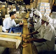 Di dân: Nói chuyện láng giềng gần