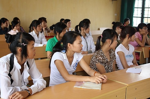 Sinh viên Sư Phạm: Thiếu cả "linh hồn" lẫn nội dung