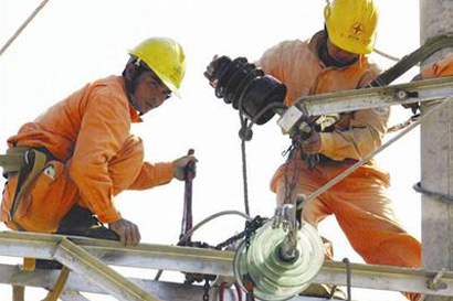 Các tập đoàn đòi tăng giá điện ngay tháng 9