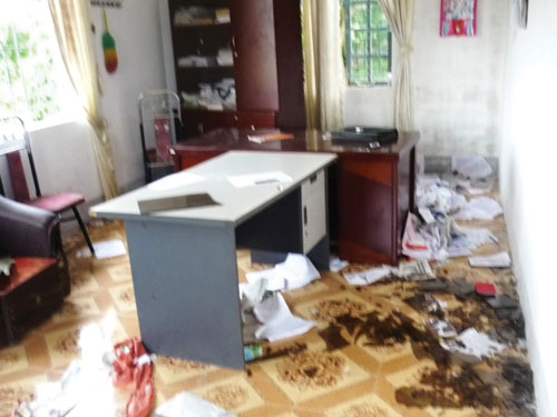 Hà Tĩnh: Hàng trăm người gây rối, hành hung cán bộ huyện, xã