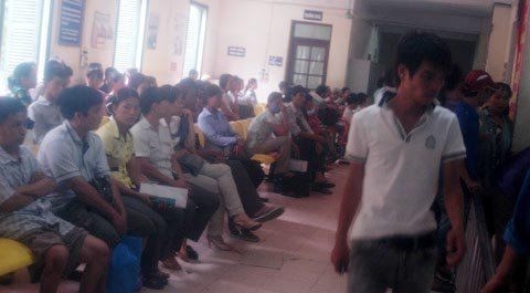 Viện tư 'đua' viện công: Trứng chọi đá