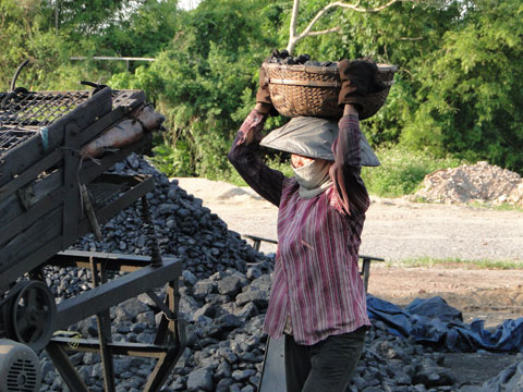 Đời nữ phu than