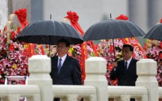 Trung Quốc mừng Quốc khánh, blogger nhắc lại Mùa Xuân Bắc Kinh