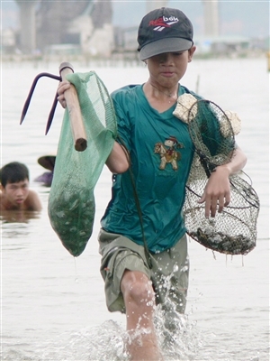 Tuổi thơ bị đánh cắp - Bài 3