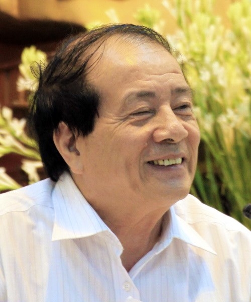 Nhà thơ Hữu Thỉnh tái đắc cử chức Chủ tịch Hội nhà văn Việt Nam