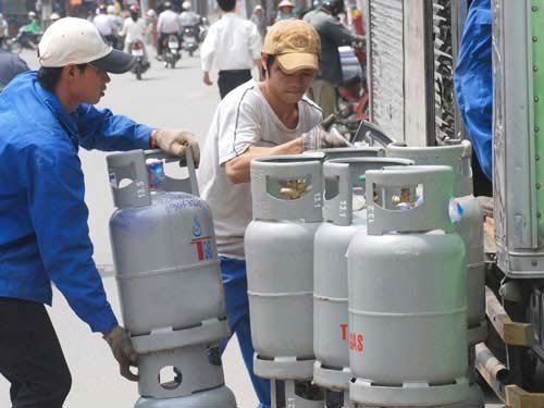 'Thâm cung bí sử' giá gas