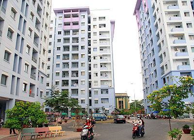 Căn hộ chung cư đua phá giá, khách hàng vẫn chùn tay