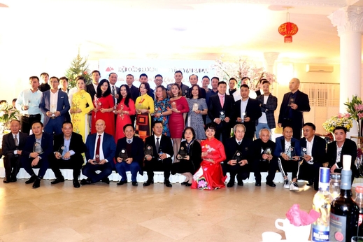 Hội Đồng Hương Nghệ Tĩnh tại Ba Lan – Nơi hội tụ những người con xứ Nghệ