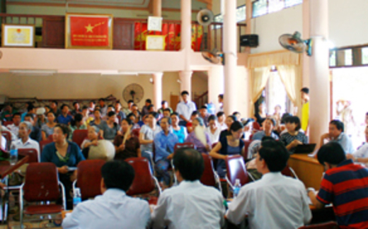 Cả làng chúng tôi chết vì khổ thì mới là nhiều hay sao?