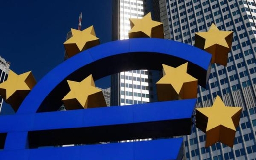 ECB giữ nguyên mức lãi suất cơ bản