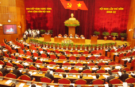 Trung ương bàn sửa Hiến pháp, chính sách đất đai, tiền lương