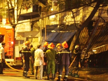 Làm rõ vụ cháy lớn tại trung tâm TPHCM