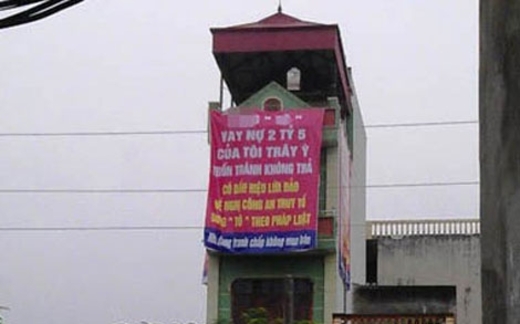 Độc chiêu khủng bố con nợ "có 1 không 2"