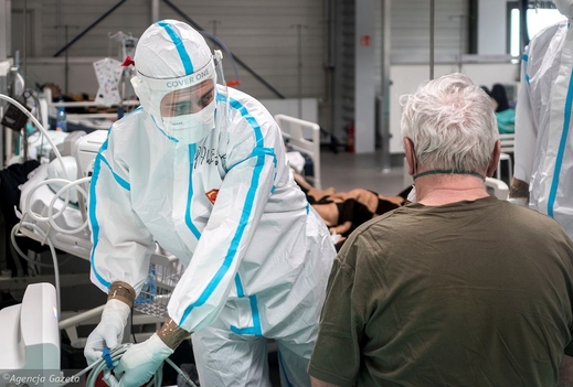 Liệu chúng ta đã có bệnh nhân "F0" với chủng Ấn Độ của coronavirus chăng? Đóng cửa hai nhà tu kín ở Vác-sa-va và Katowice